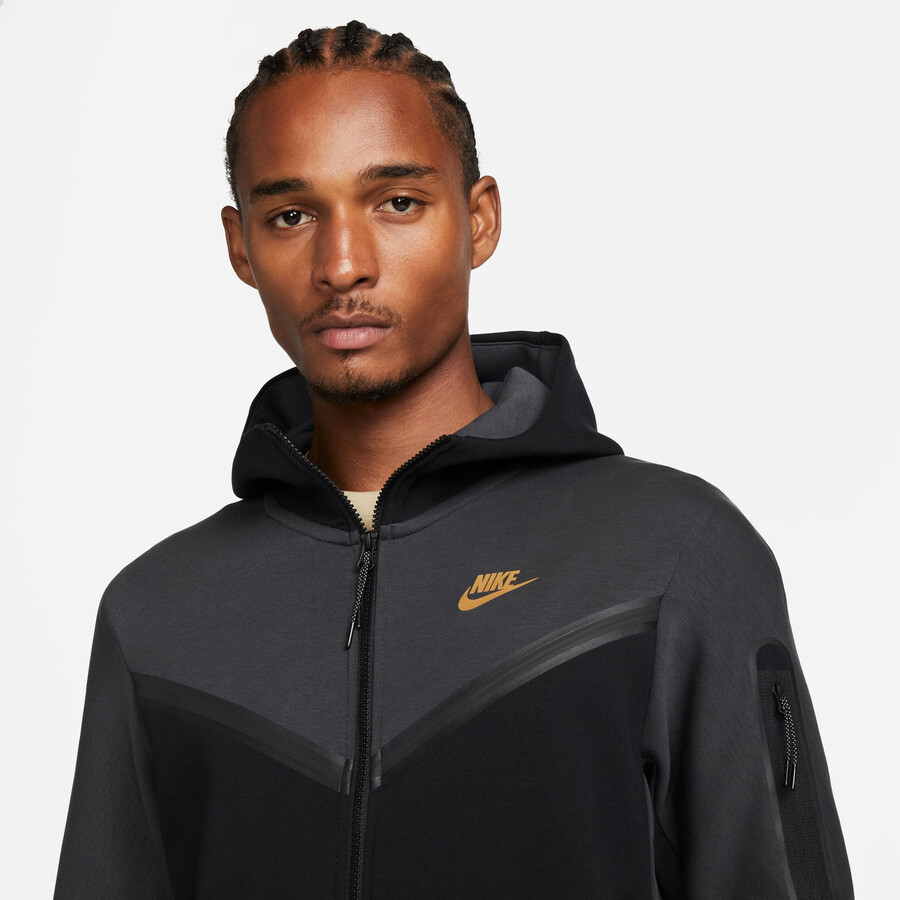 Veste survêtement Nike Tech Fleece gris or