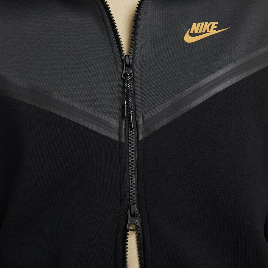 Veste survêtement Nike Tech Fleece gris or