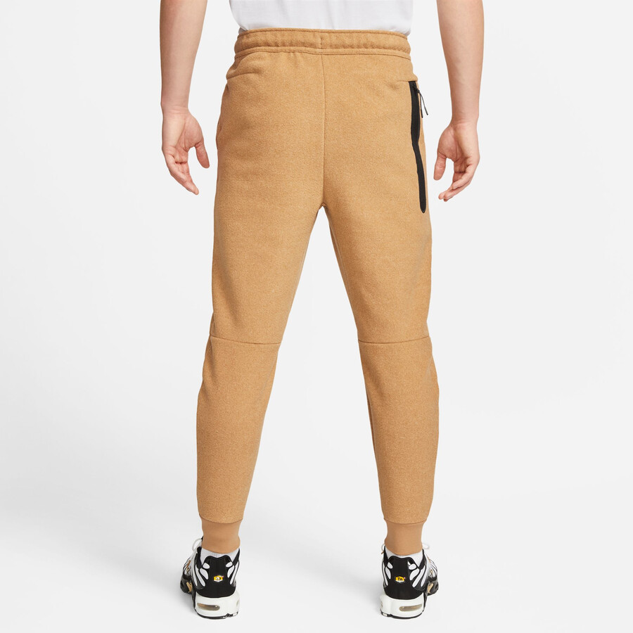 Pantalon survêtement Nike Tech Fleece Winter or