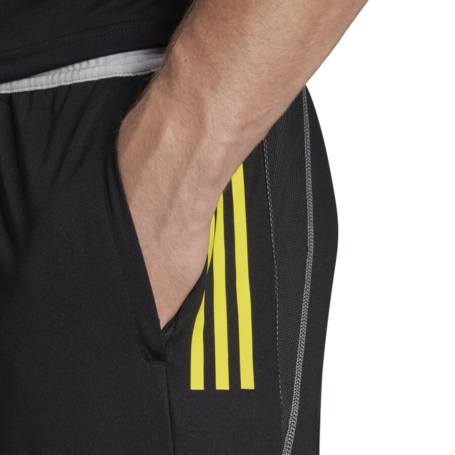 Short entraînement adidas Tiro23 noir jaune