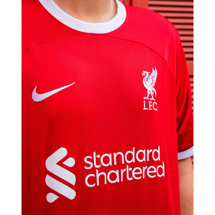 Maillot Liverpool domicile 2023/24