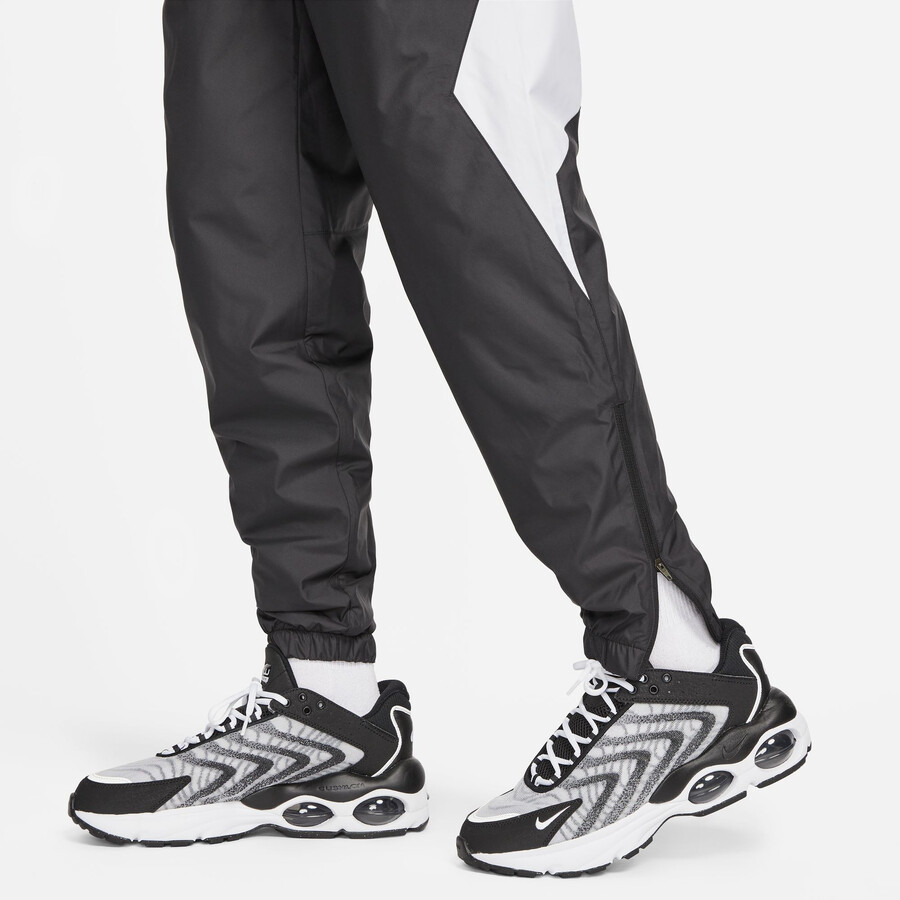 Pantalon survêtement Nike F.C. Woven noir blanc