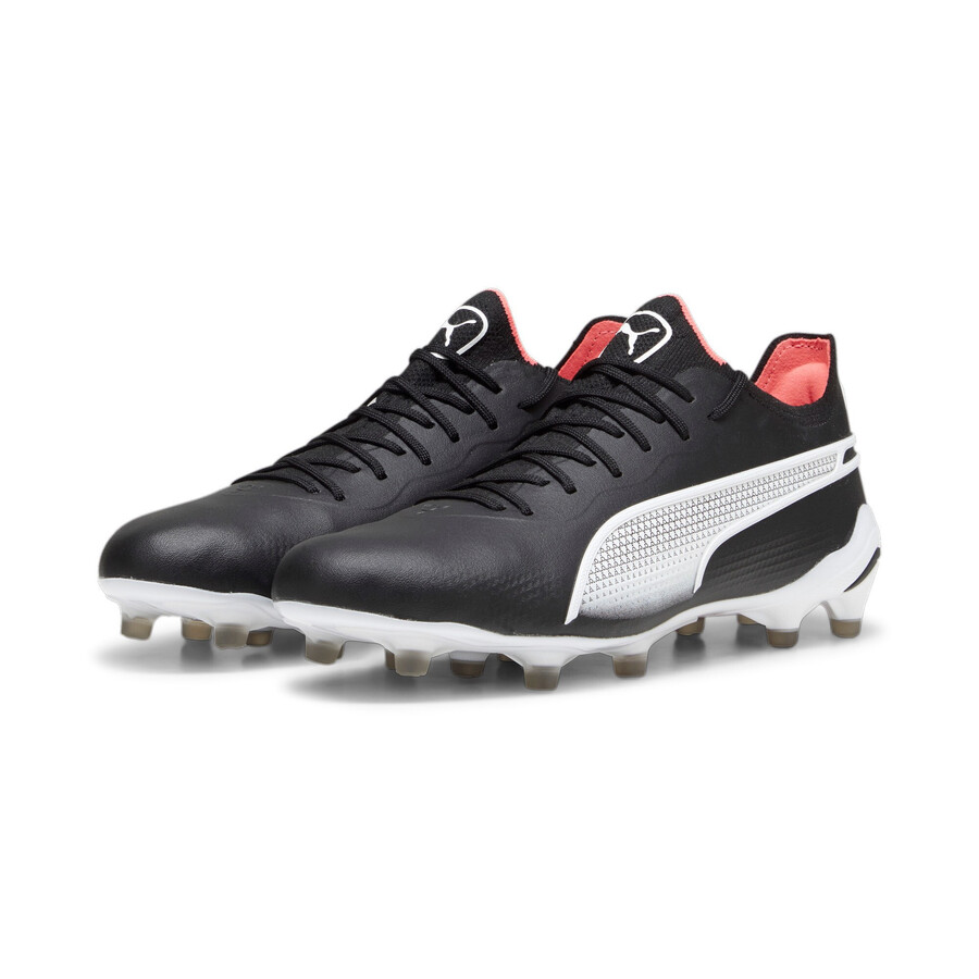 Puma King Ultimate FG/AG noir blanc 