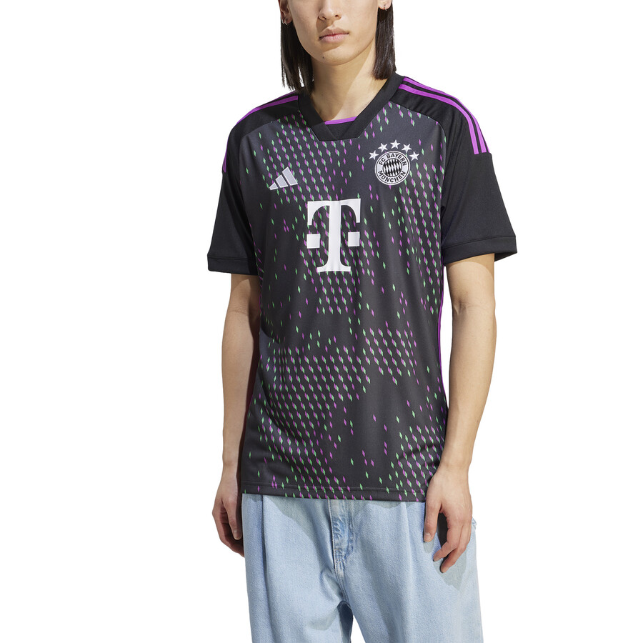 Maillot Bayern Munich extérieur 2023/24