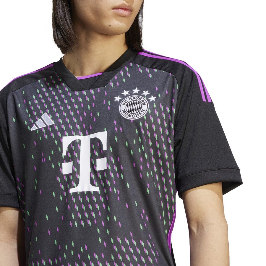 Maillot Bayern Munich extérieur 2023/24