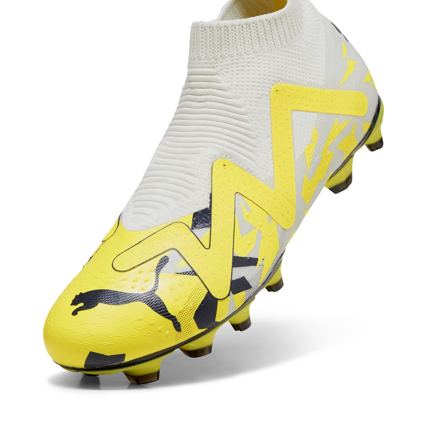 Puma grise 2024 et jaune