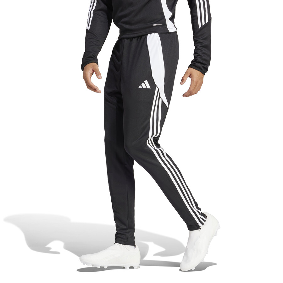 Pantalon survetement adidas Tiro24 noir blanc sur Foot