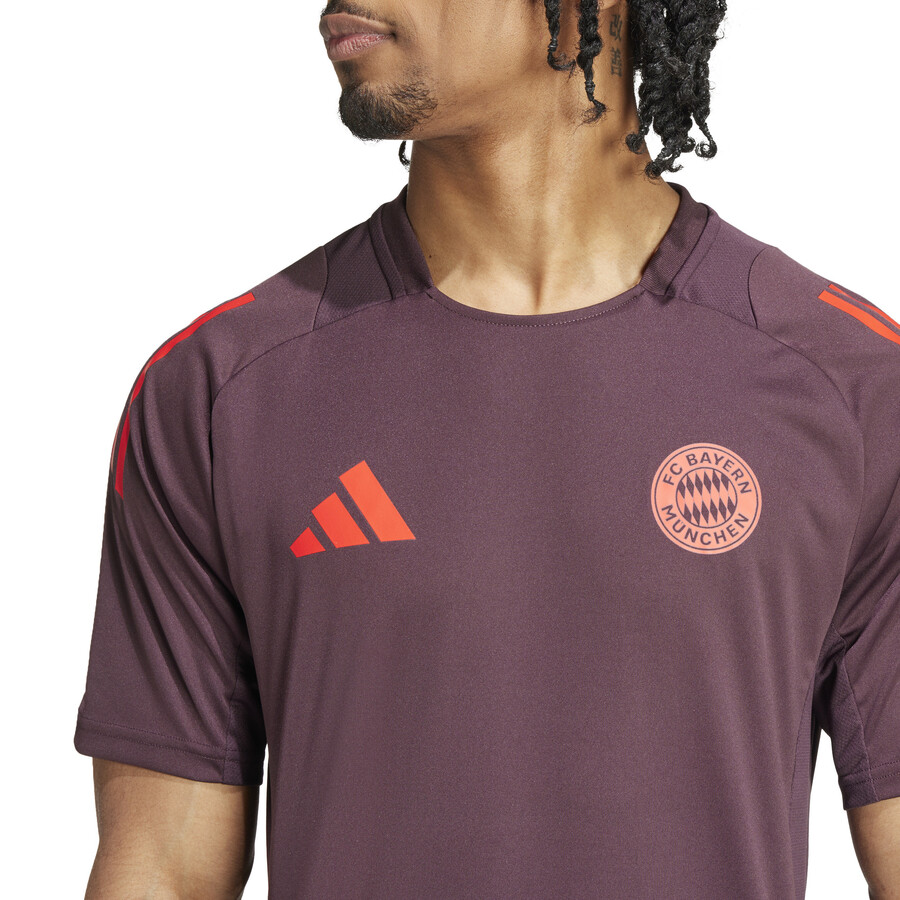 Maillot entraînement Bayern Munich rouge blanc 2024/25