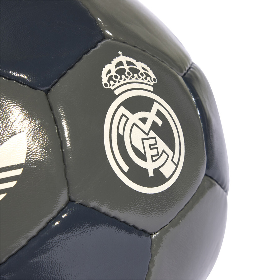 Ballon Real Madrid gris 2024/25