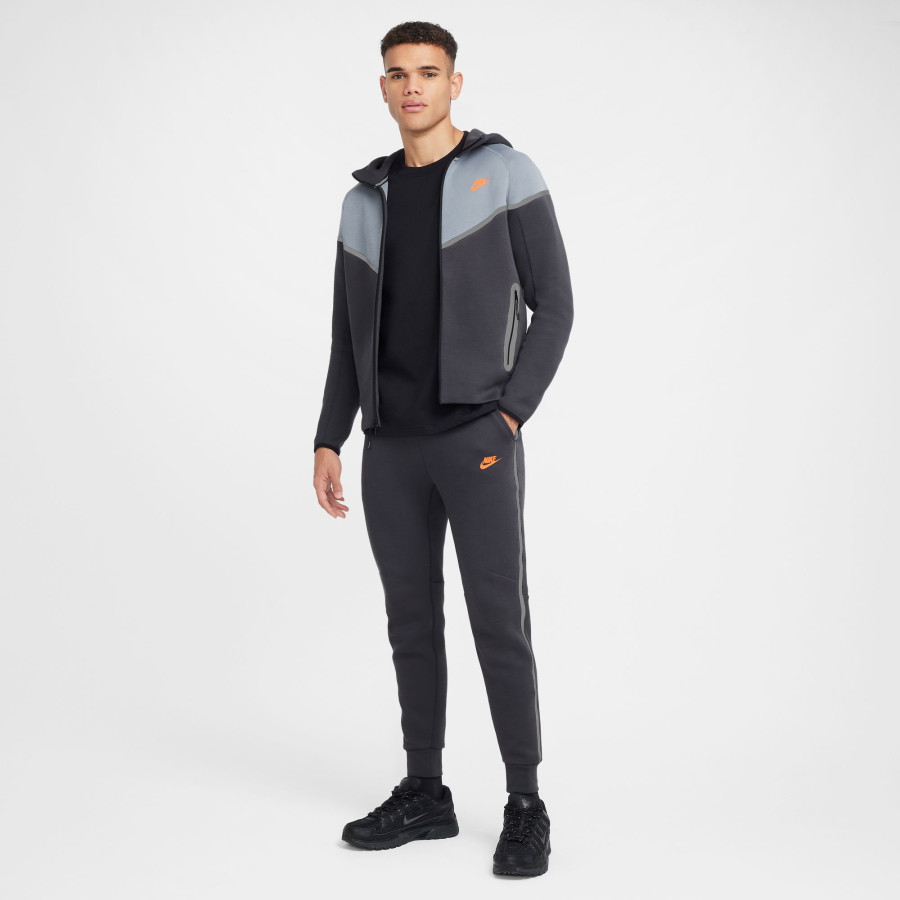 Pantalon survêtement Nike TechFleece gris