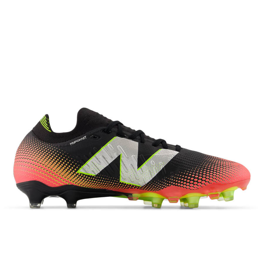 New Balance Tekela V4+ Elite FG noir rouge