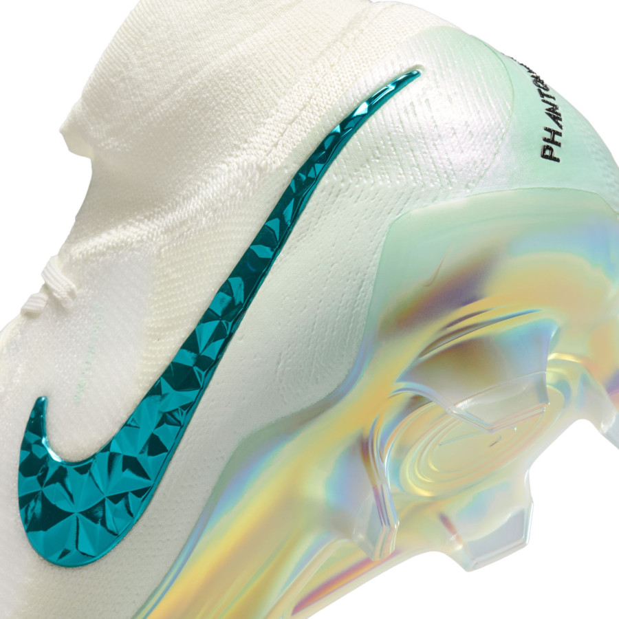 Nike Phantom Luna II Elite FG blanc vert